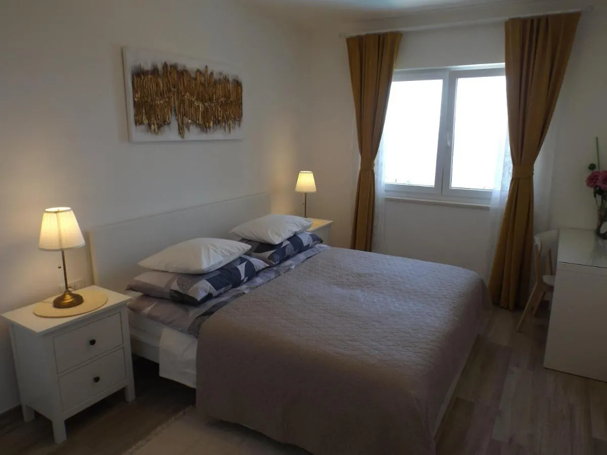 Apartments Villa Elma Moscenicka Draga