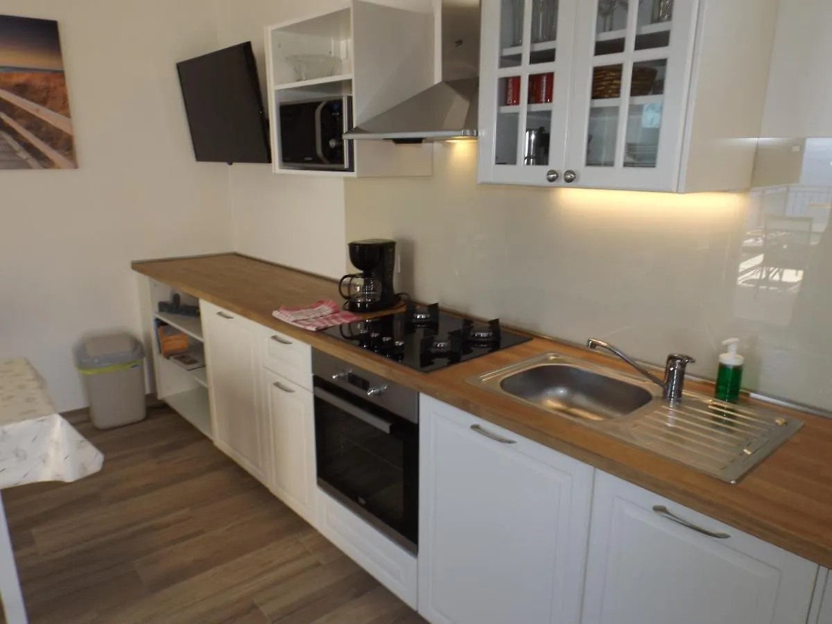 Apartments Villa Elma Moscenicka Draga Homestay