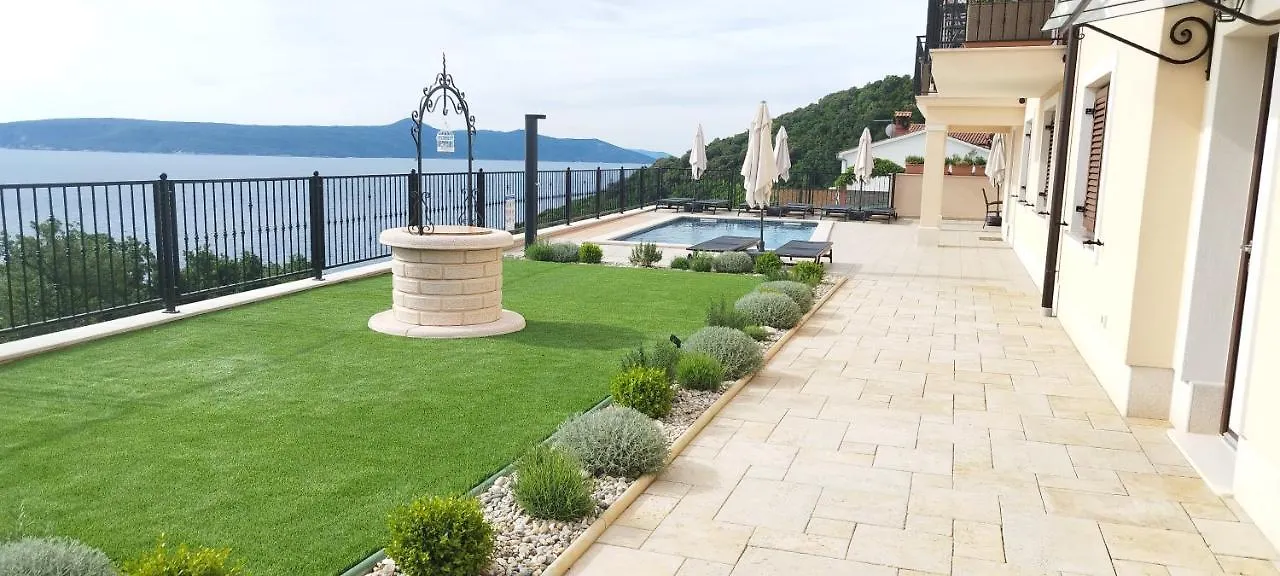 Apartments Villa Elma Moscenicka Draga Croatia
