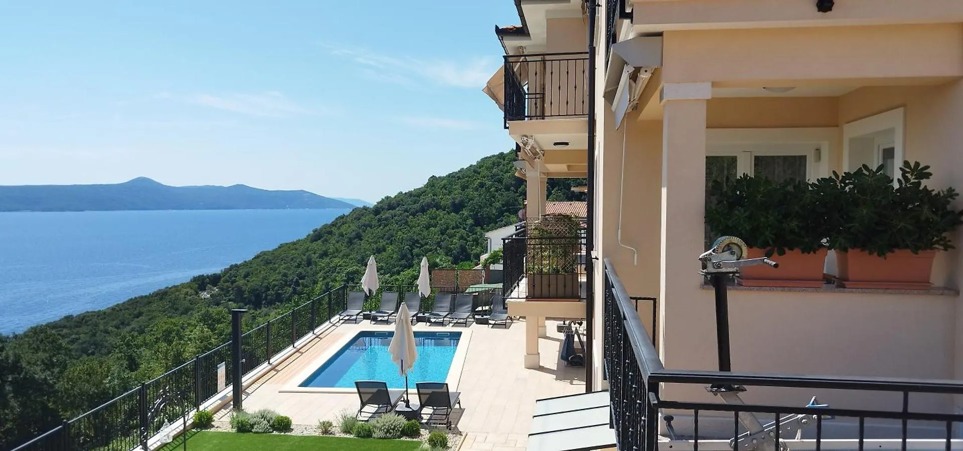 Apartments Villa Elma Moscenicka Draga 0*,  Croatia
